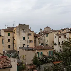 Oltrarno , Florence Italy